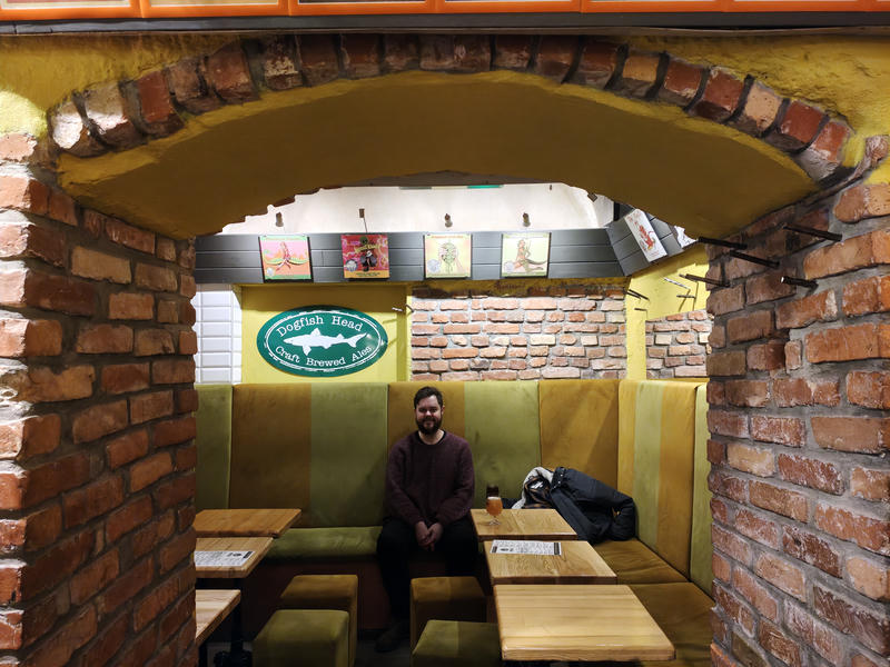 Arthur in the cavern